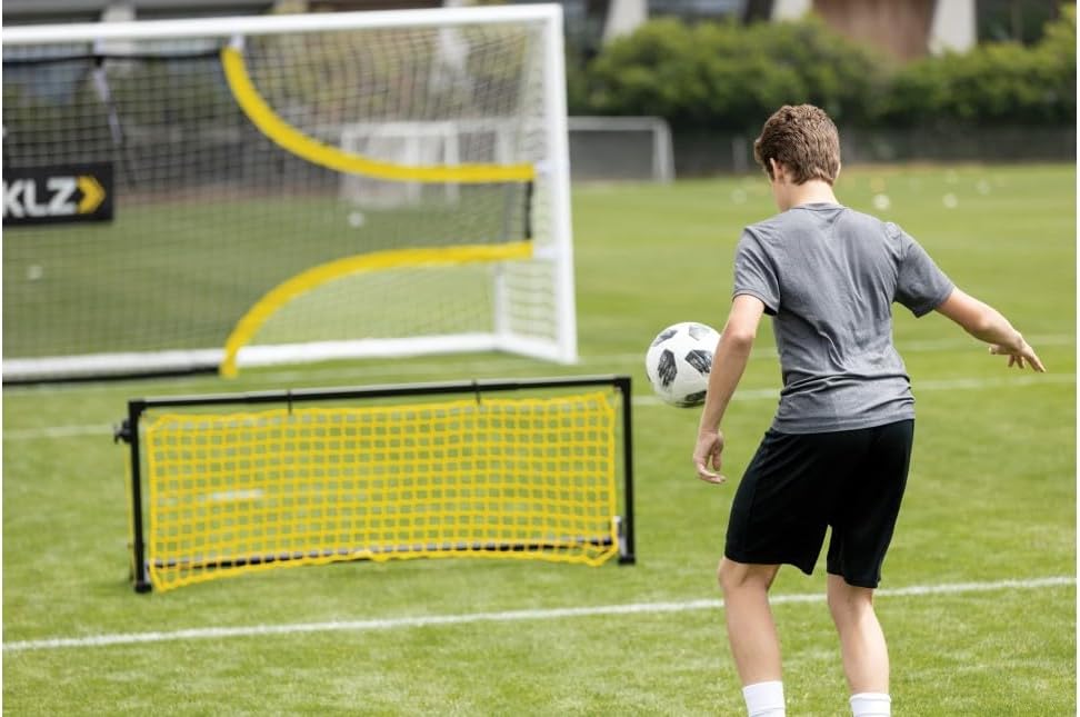 Adjustable Soccer Trainer Pro Rebounder (6 x 2.5 Feet),Black